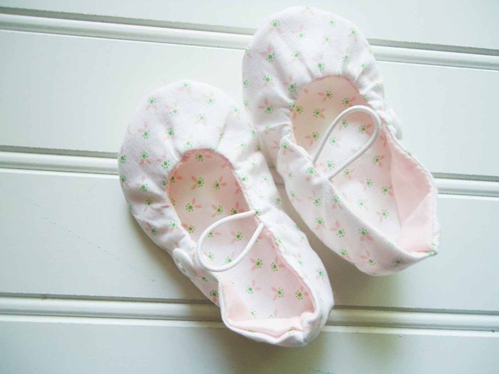 ballet flat slippers - delicate pink floral {size newborn}