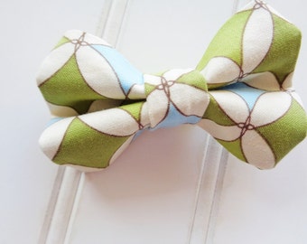 Green and Blue Circles Clip-On Bowtie