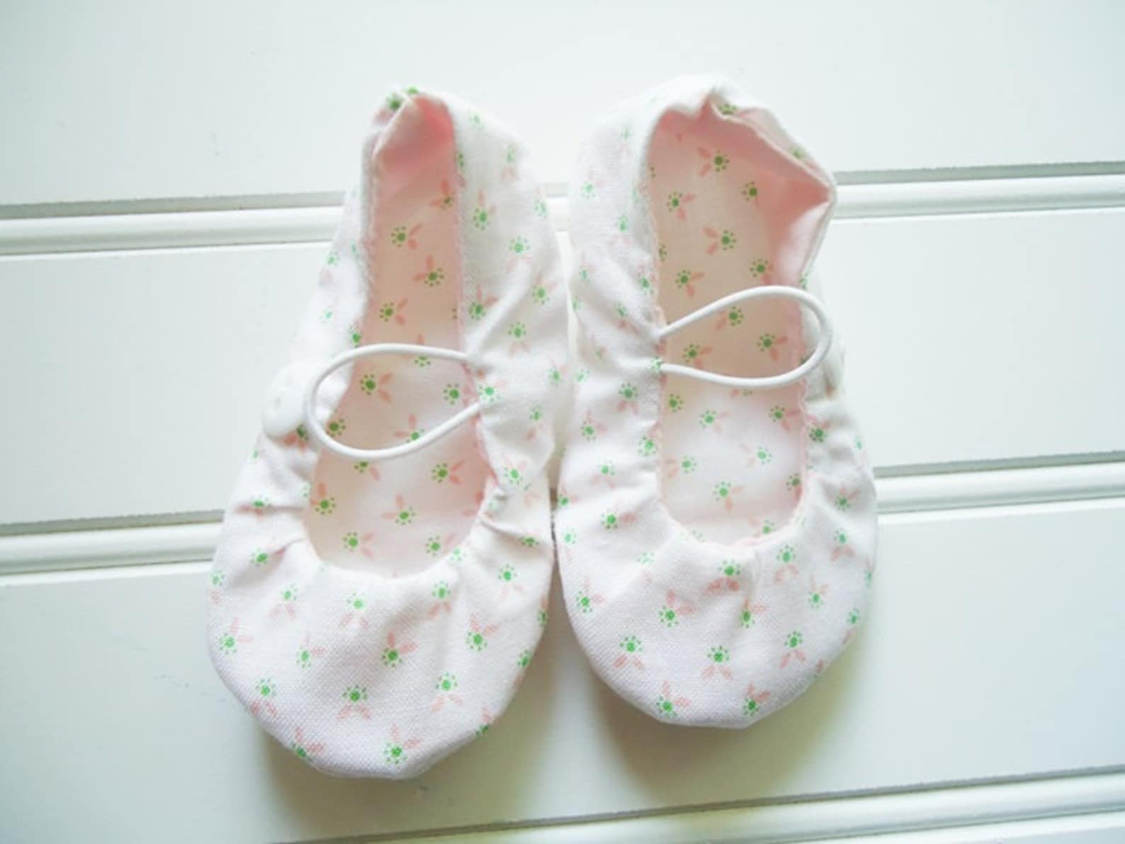 ballet flat slippers - delicate pink floral {size newborn}