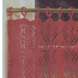 Sujetador de cortinas al crochet con pluma 