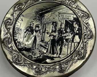 Vintage YE OLDE INN Round Candy Tin