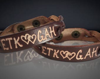 Leather engraved name bracelet - Personalized gift - Couples Jewelry - Engraved Leather Custom Bracelets - His and her gifts