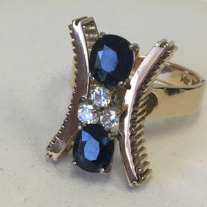 Vintage Sapphire and Diamond  Gold  Ring