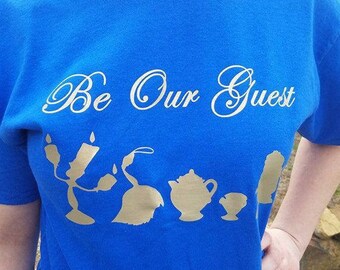 Shirt geïnspireerd op Disney Beauty and the Beast ~ Be Our Guest-shirt ~ Lumiere Bimbette Mrs. Pots Chip & Cogsworth