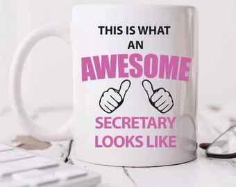 Mug - This Is What an Awesome Secretary Looks Like | Ceramic Novelty Gift Cup for Office & Home Decor