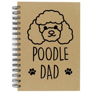 Papa caniche. Carnet de notes A5 avec dos rigide de grande qualité
