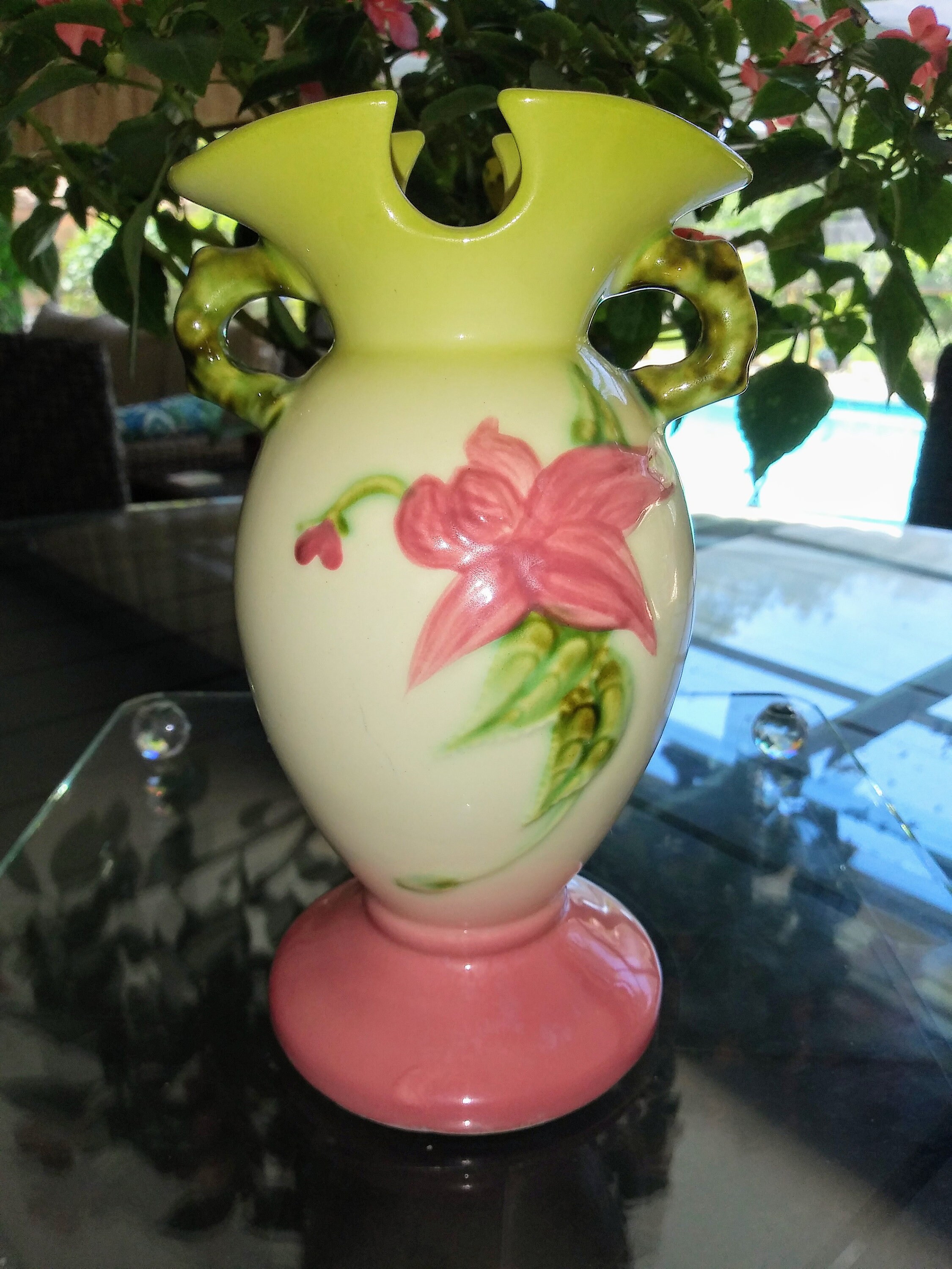 Vintage Hull Pottery Woodland Vase Hull  W4 6-1/2