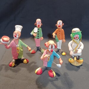 HANDMADE CLAY CLOWNS - 5 Clay Clown Figurines - Hand Made Mexico - Vintage Clay Clown Figures