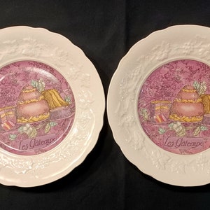 Gien France Plates | Faïencerie De Gien Plate | 2 Gien plates | Les Delices by Marie - Pierre Boitard | Marie - Pierre Boitard | Gien France