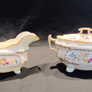 ROYAL DOULTON  The Beaufort - Sugar Bowl & Creamer - VINTAGE 1930 - 1960