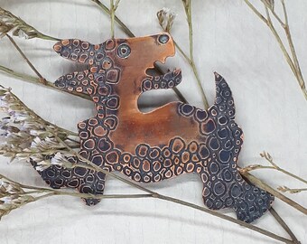 Fantastic beast copper brooch