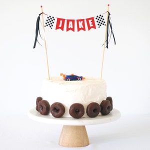 Race Car Birthday Cake Topper with Name – Racing Party Decor, Checkered Flag Cake Banner – Hot Wheels Cake Decoration – Cars Party Theme