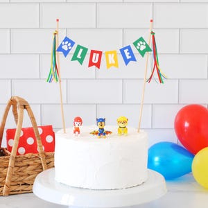 Personalized Paw Print Cake Topper: Puppy Party Decor afbeelding 4