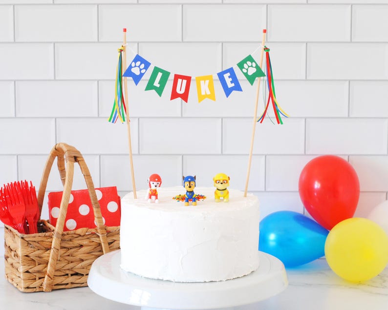 Personalized Paw Print Cake Topper: Puppy Party Decor afbeelding 4