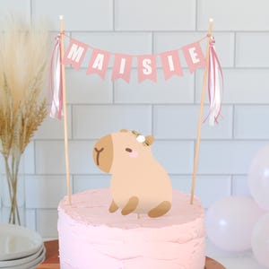 Capybara Cake Topper for Girls -Capybara Cake Topper with Flower and Name Banner - Girly Capybara Party Decorations