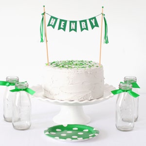 Personalized Green Bunting Cake Topper: Name Cake Banner