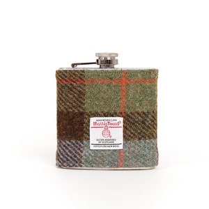 Funny Gift Novelty Gigantic Harris Tweed Hip Flask 64oz amazing great gift for the guy who thinks he has everything HT08