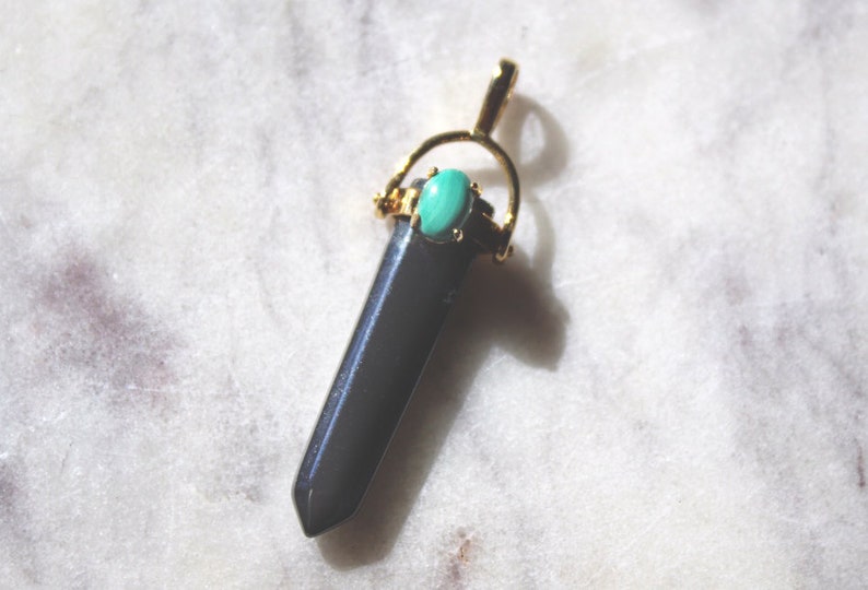 Vintage Hematite Crystal Point /& Malachite Gold-filled Pendant