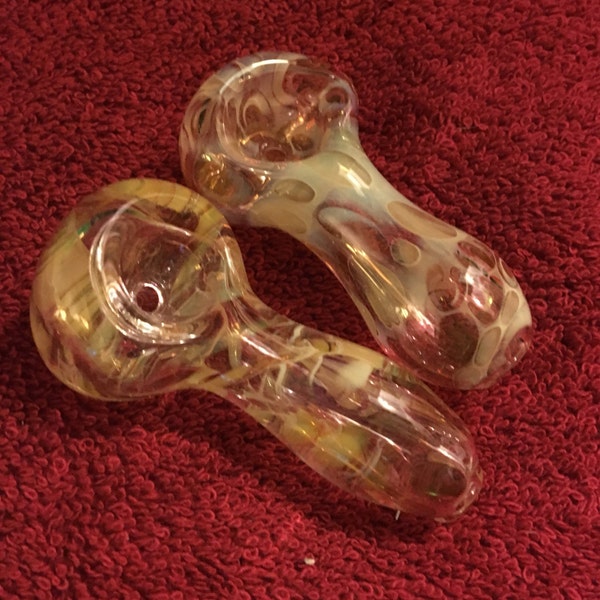 Pair of fumed pipes