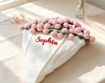 パーソナライズされたかぎ針編みのバラの花束ブランケット：名前刺繍