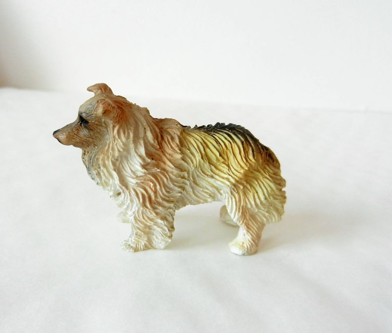 Dollhouse Resin Cute White Lovely Dog Miniature Pet Model Decoration