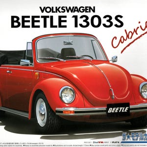 Model Car Kit Volkswagen Beetle 1303S Cabriolet Aoshima 1:24 Scale Plastic Model Kit