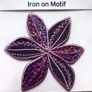 Purple Flower Iron On Applique Motif Patch, Brand New