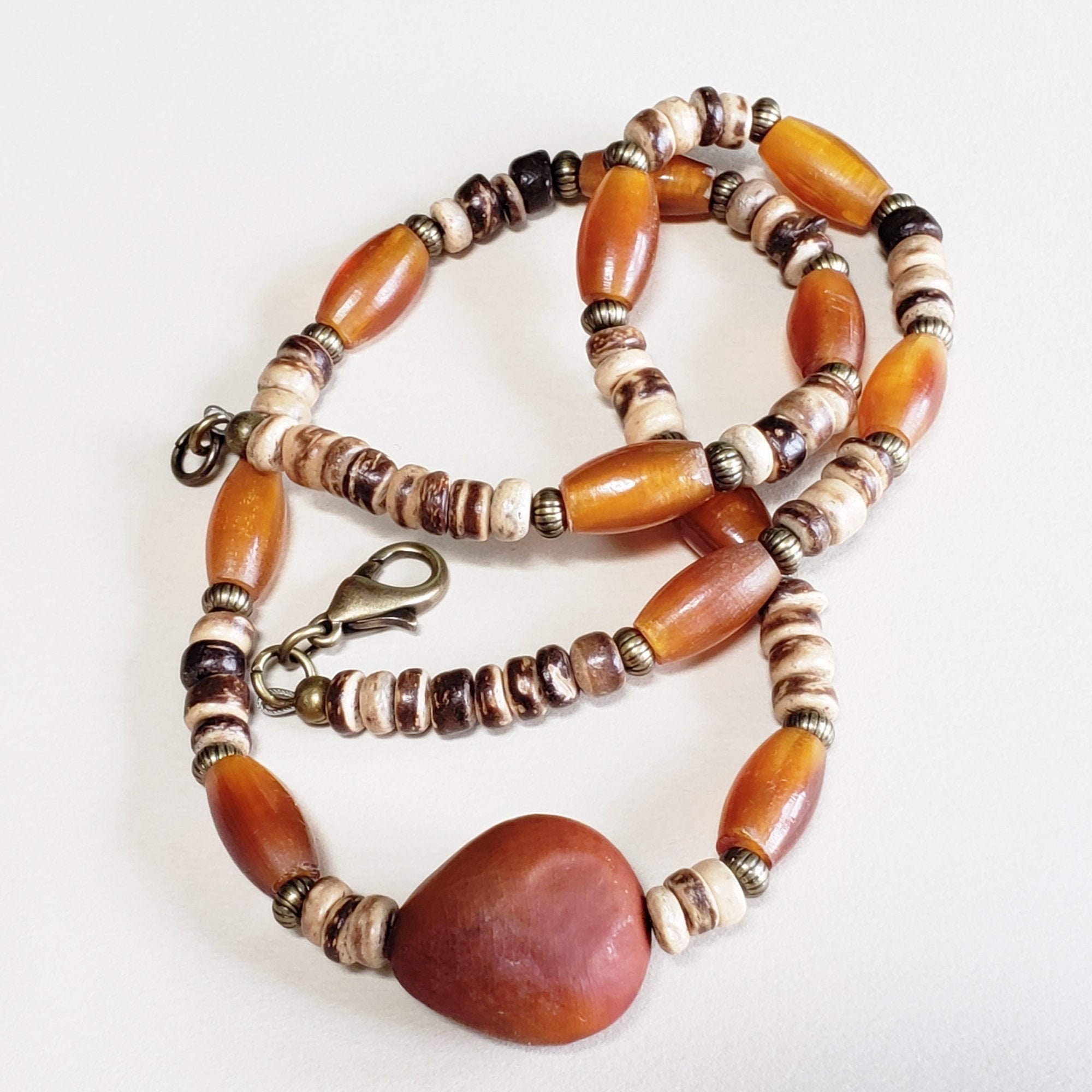 Nickernut Beanshell GG-160N Natural Nickernut Seed Necklace With Shell and Horn - Etsy
