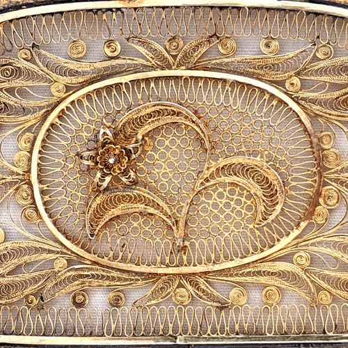 Shops Gilt silver filigree calling card case; 3 x 2 1/8 x 1/8 inches, 26.6 grams