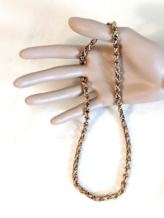 14k gold 19 inch long necklace chain, unusual design,… Gem