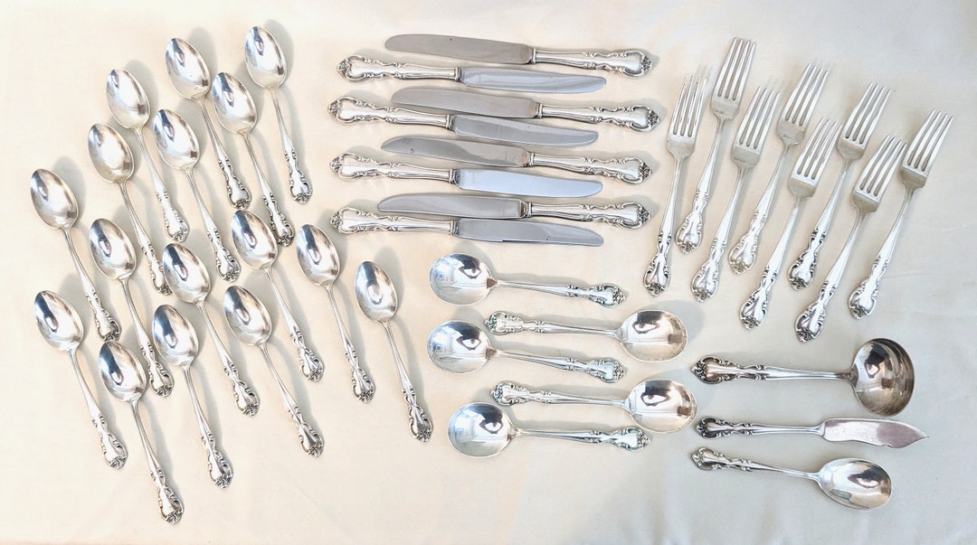 アンティークスターリングシルバーの穴開きレードル