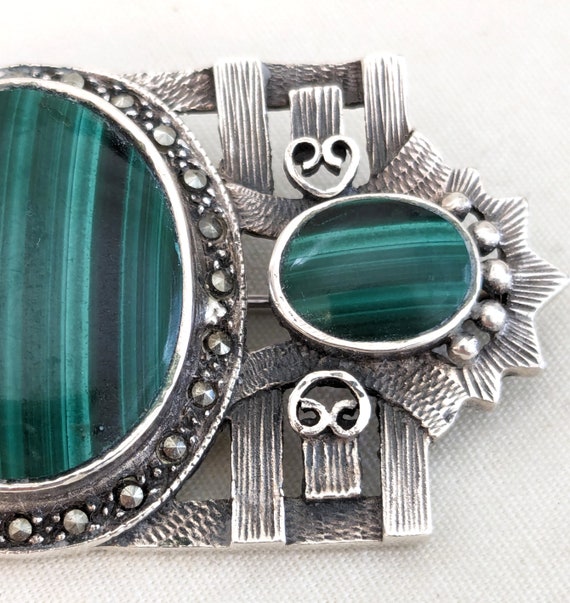 Sterling brooch set with malachite cabochons, mar… - image 3