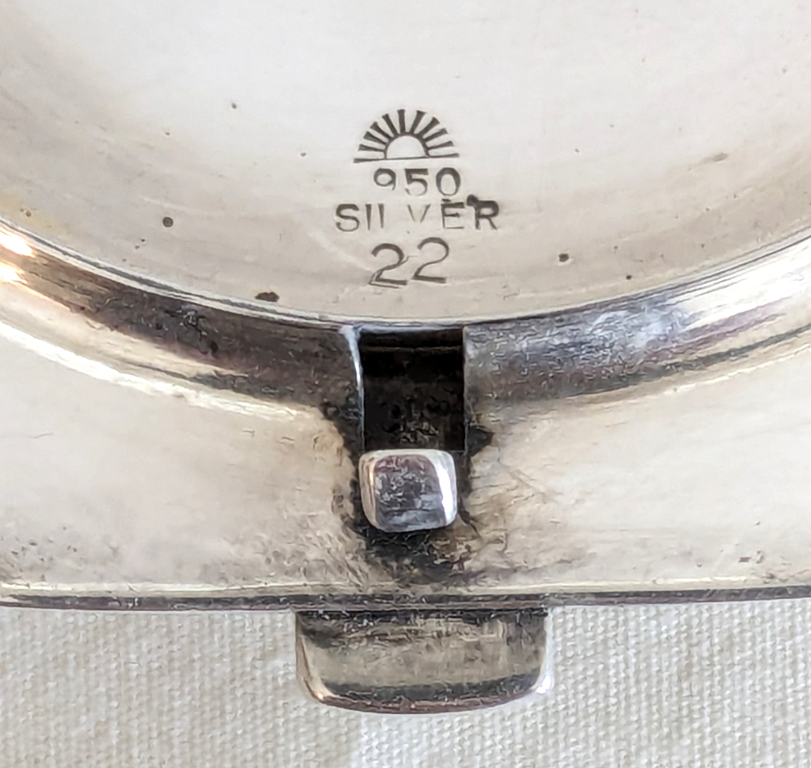 柴*a様 【ヴィンテージ】STERLING SILVER 950 コンパクト Vintage Japanese .950 Silver, Mirrored Compact: Hand Chased