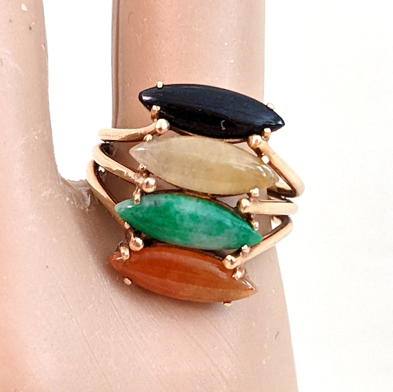14k Gold Ring, Four Colors Jadeite Marquise Caboc… - image 1