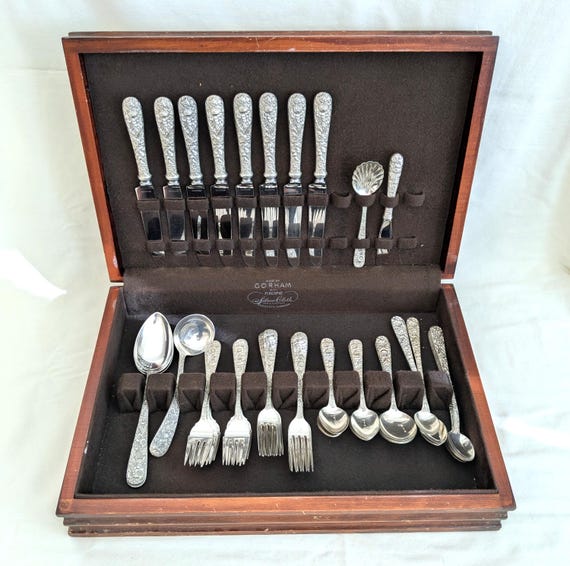 S. Kirk & Son Sterling Silver Flatware Set: Floral Repousse, 55