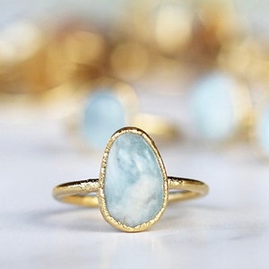 Polished Aquamarine Gold Ring, Birthstone Crystal Jewelry, March Birthstone Gift for Her, Raw Stone Ring Gold, Raw Stone Ring Gold Band