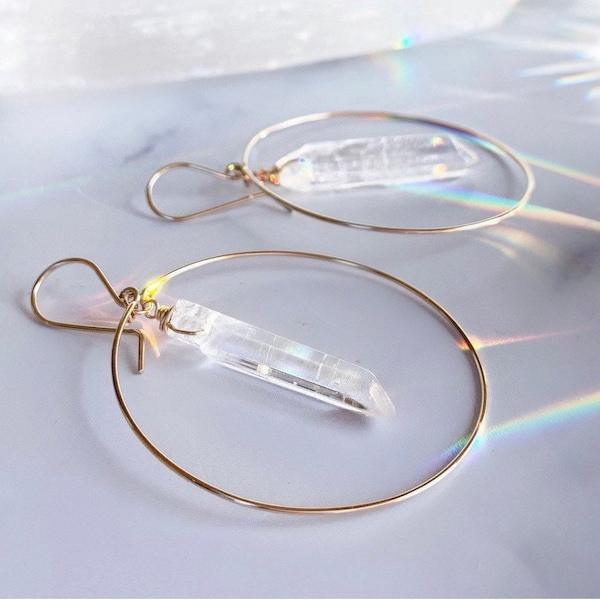 Pendientes de aro de cuarzo de cristal, aros boho de oro, aros de cristal, pendientes de cristal curativo, pendientes de aro de cristal, aros de cuarzo, regalo para ella