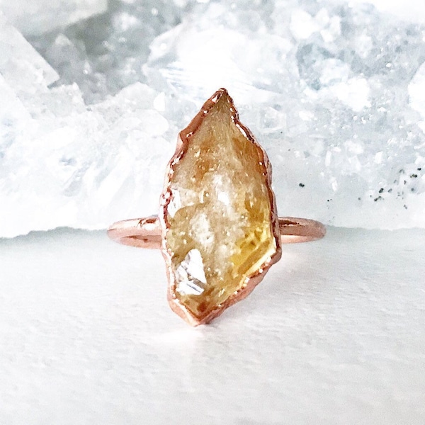 Raw Citrine Ring, Gift for Her, Raw Birthstone Jewelry, Healing Citrine Ring, Rough Citrine Stone Ring, November Birthstone Ring