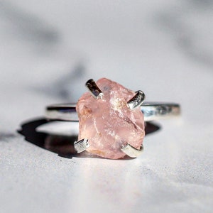 Sterling Silver Raw Rose Quartz Ring, Taurus Birthstone Ring, Uncut Rose Quartz Ring, Claw Style Raw Gem Ring