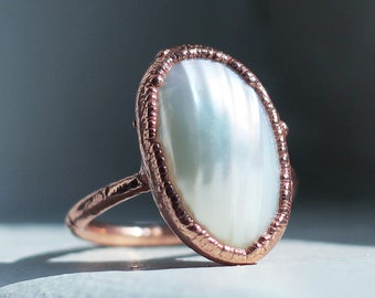 Big Pearl Ring, Oval Pearl Ring, Nautilus Shell Ring, Osmena Shell Ring, Nautilus Shell Jewelry, Seashell Ring, Ocean Inspired Jewelry