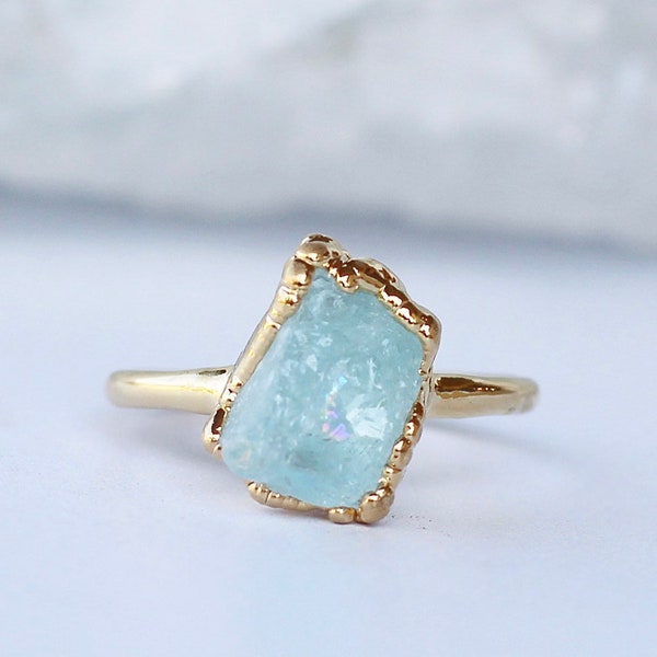 Rough Aquamarine Ring Gold, Aquamarine Jewelry, March Raw Gemstone Ring, Raw Aquamarine Stone Ring, March Birthday Gift for Her