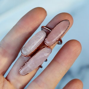 Large Rose Quartz Crystal Oval Shaped Stone Cocktail Statement Ring image 2