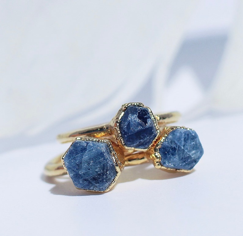 Raw Sapphire Ring in Gold, Stackable Birthstone Ring, September Birthstone Jewelry, Birthstone, September Birthday Gift, Rough Sapphire Ring image 8