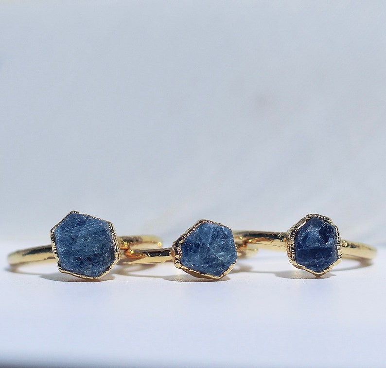 Raw Sapphire Ring in Gold, Stackable Birthstone Ring, September Birthstone Jewelry, Birthstone, September Birthday Gift, Rough Sapphire Ring image 7