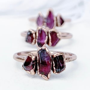 Raw Garnet Statement Ring in Copper Sizes 3 to 16: Three Crystal Gemstones in Copper, January Birthstone