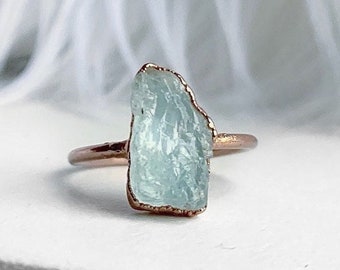 Raw Aquamarine Ring, Birthstone Jewelry, March Birthstone Ring, Raw Crystal Ring, Aquamarine Stone Ring, Copper Ring, Aquamarine Jewelry