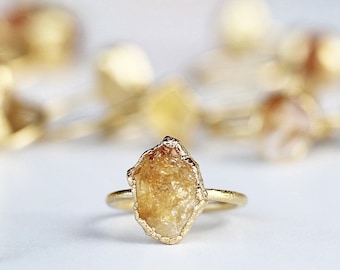 Gold Citrine Ring, Gold Electroformed Crystal Ring, 14k Gold Raw Citrine Ring, November Raw Birthstone Ring, Citrine Ring Gold