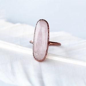 Large Rose Quartz Crystal Oval Shaped Stone Cocktail Statement Ring image 5