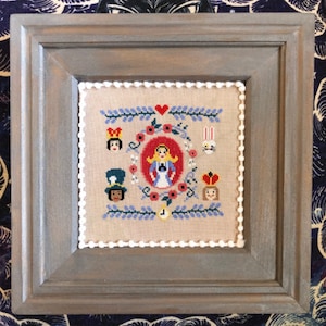 NASHVILLE MARKET - Bendy Stitchy Designs - Literary Alice (2020)