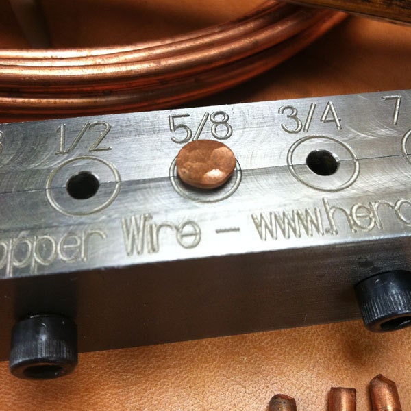 6 Gauge Rivet Making Tool 9 Rivets - Etsy Canada